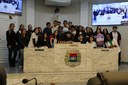 Em visita ao plenário da Câmara, alunos do 8º Ano do Sesi acompanham palestra da vereadora Taise Braz Em visita ao plenário da Câmara, alunos do 8º Ano do Sesi acompanham palestra da vereadora Taise Braz